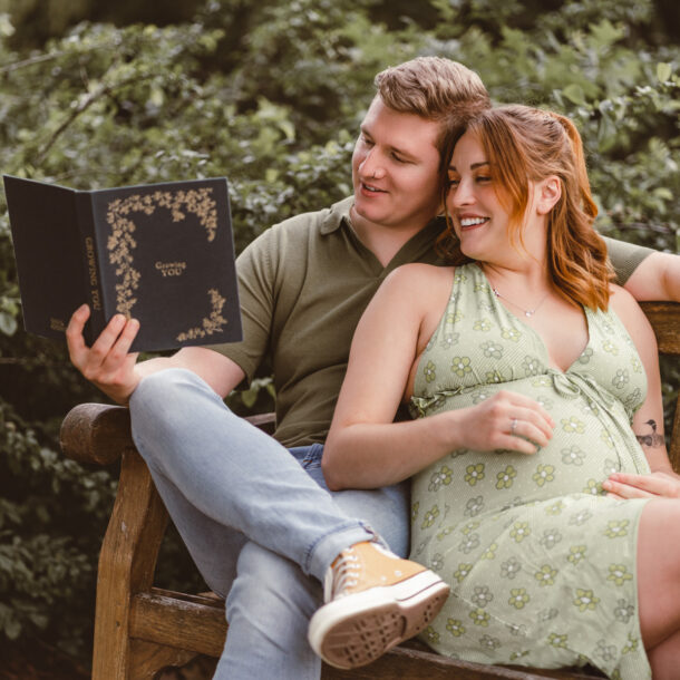 Maternity photography session at Green Spring Gardens.