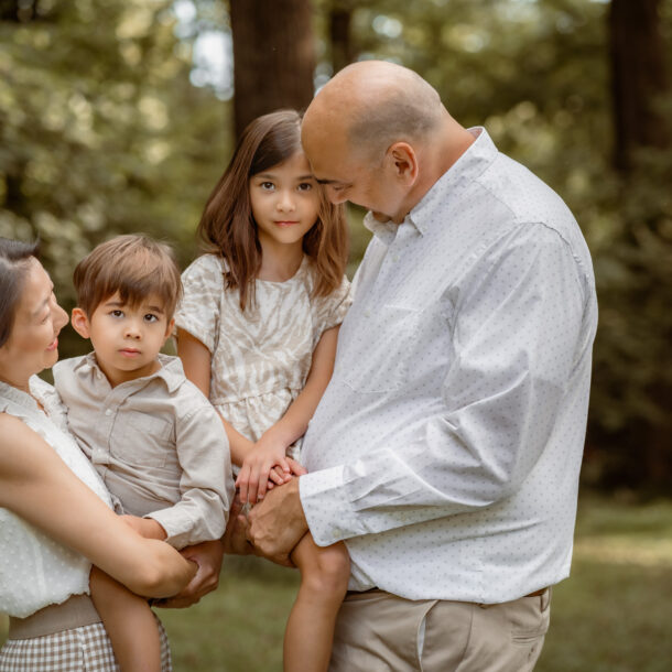 Family portrait session at McCrillis Gardens in Bethesda, Maryland.